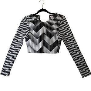 Isla by Talulah black & White Chevron Striped Long Slv Cropped Top Sz S Goth